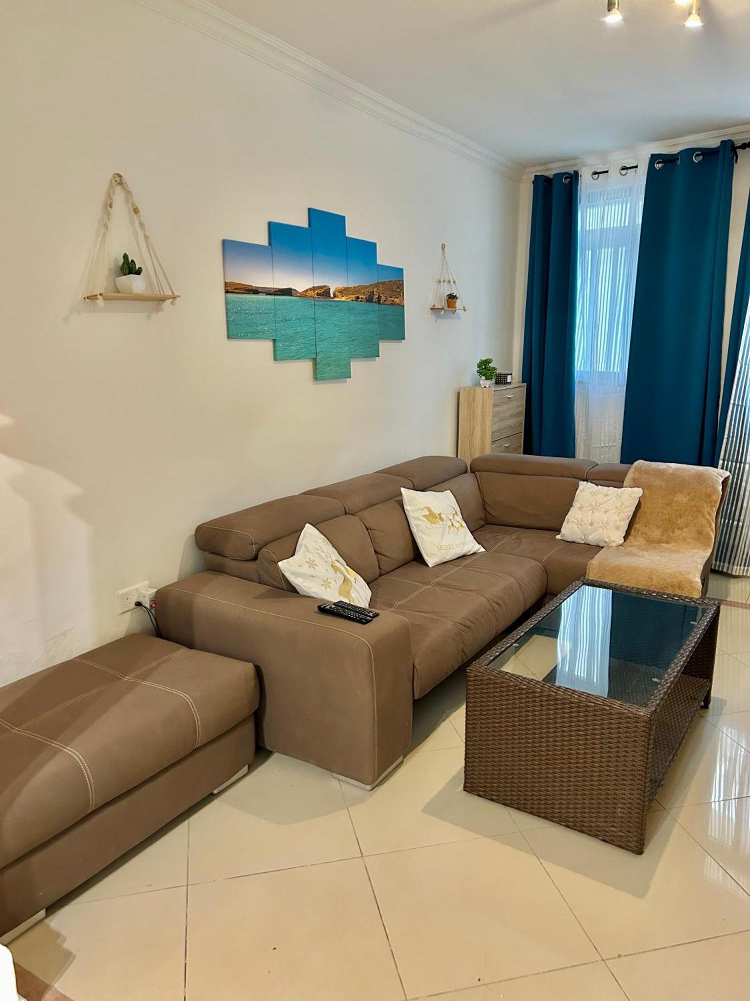 Beach Front 3-Bedroom Holiday Home Mellieħa Eksteriør billede