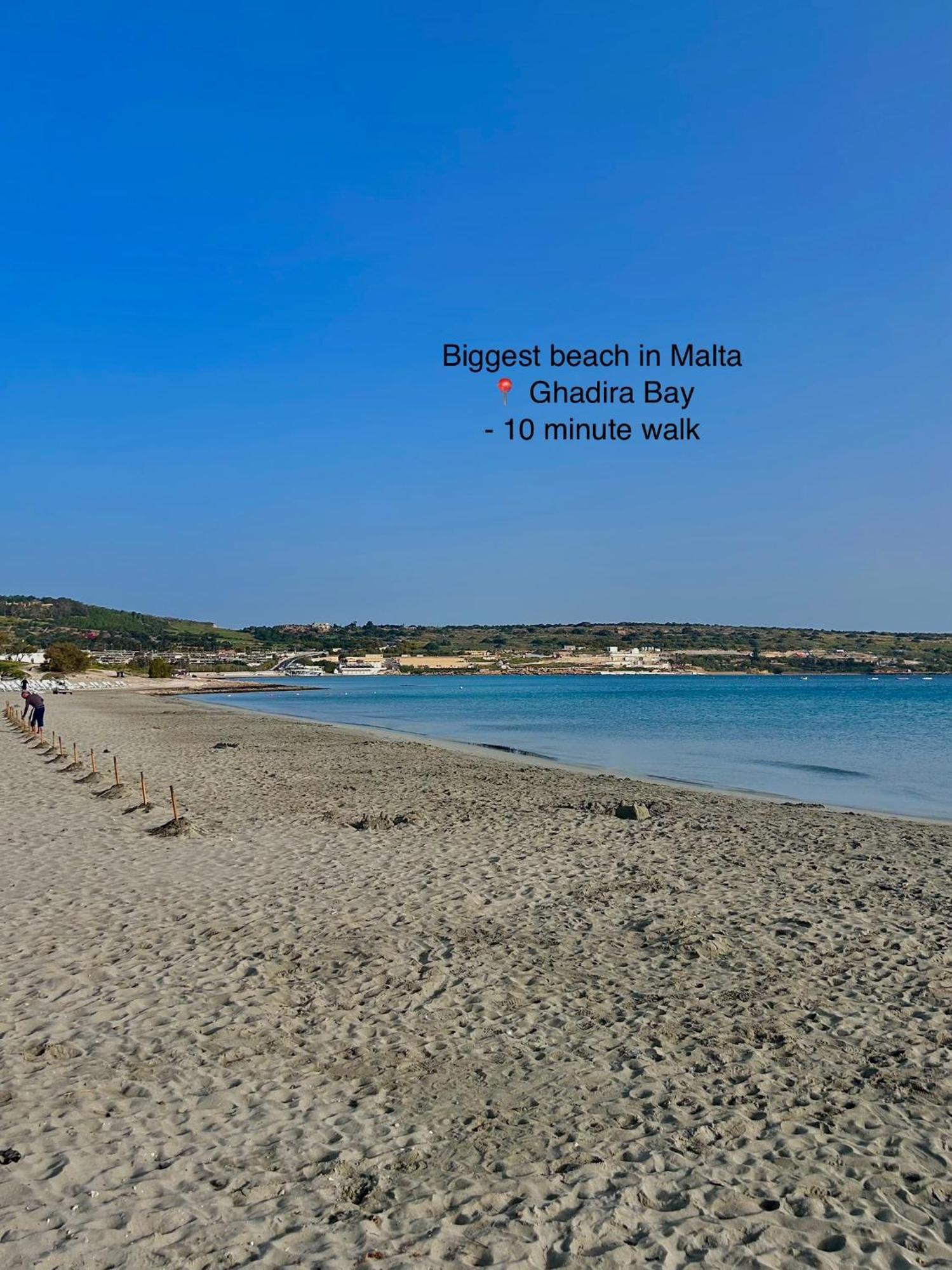 Beach Front 3-Bedroom Holiday Home Mellieħa Eksteriør billede
